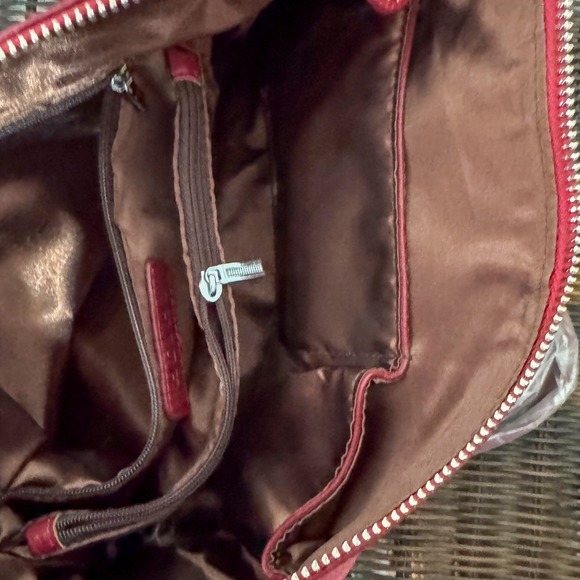 Heshe Red Leather Hobo Shoulder Bag with Zipper Accent and Adjustable Strap - Picture 1 of 8